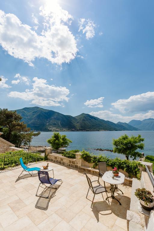 Villa Luxury Stone On The Sea With Private Pool And View Kotor Exterior photo