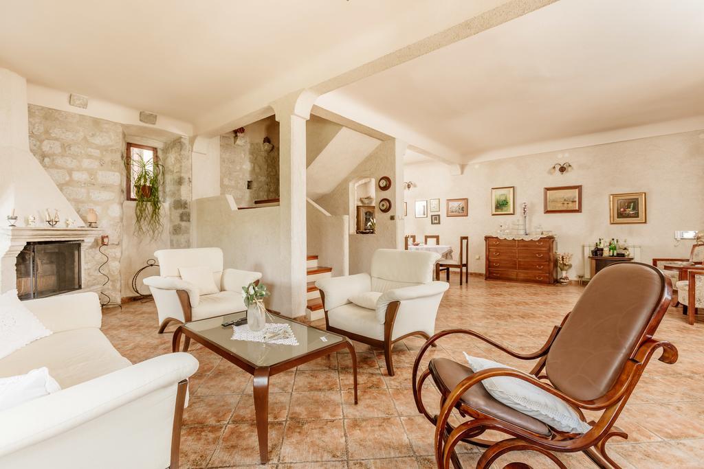 Villa Luxury Stone On The Sea With Private Pool And View Kotor Exterior photo